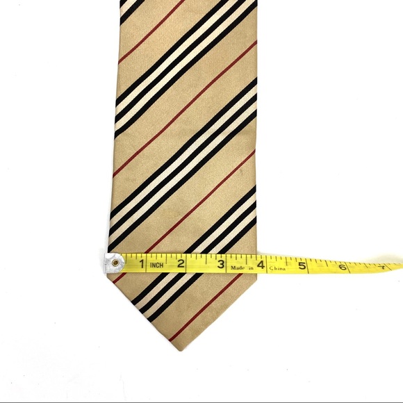 Authentic Burberry Blue Label Mens Silk Tie - Picture 5 of 5
